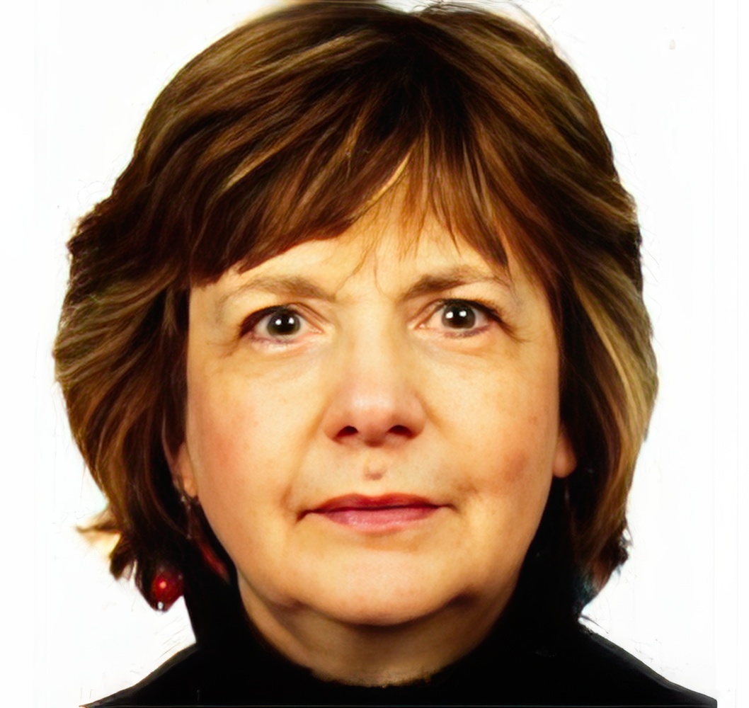 Portrait of Annette Weintraub
